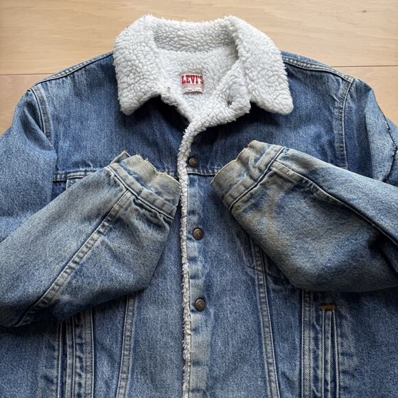 Vintage Levis Sherpa Trucker Jacket 44 Blue 80s Heavy Denim Outerwear USA - Picture 4 of 12